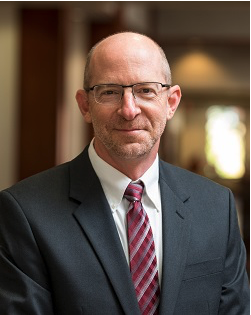 A picture of Dr. Brian Brausch
