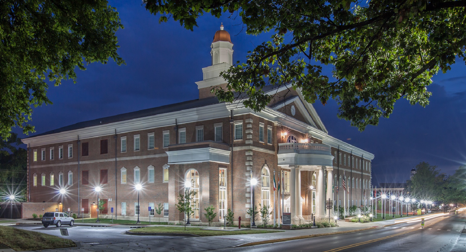 The Mahurin Honors College