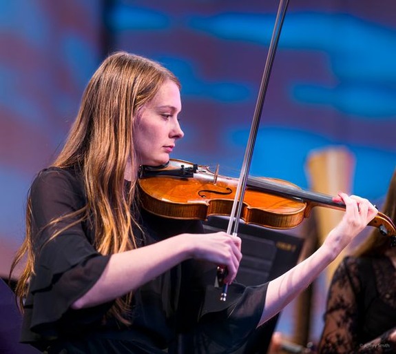 Violin Player