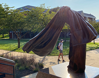 towel statue