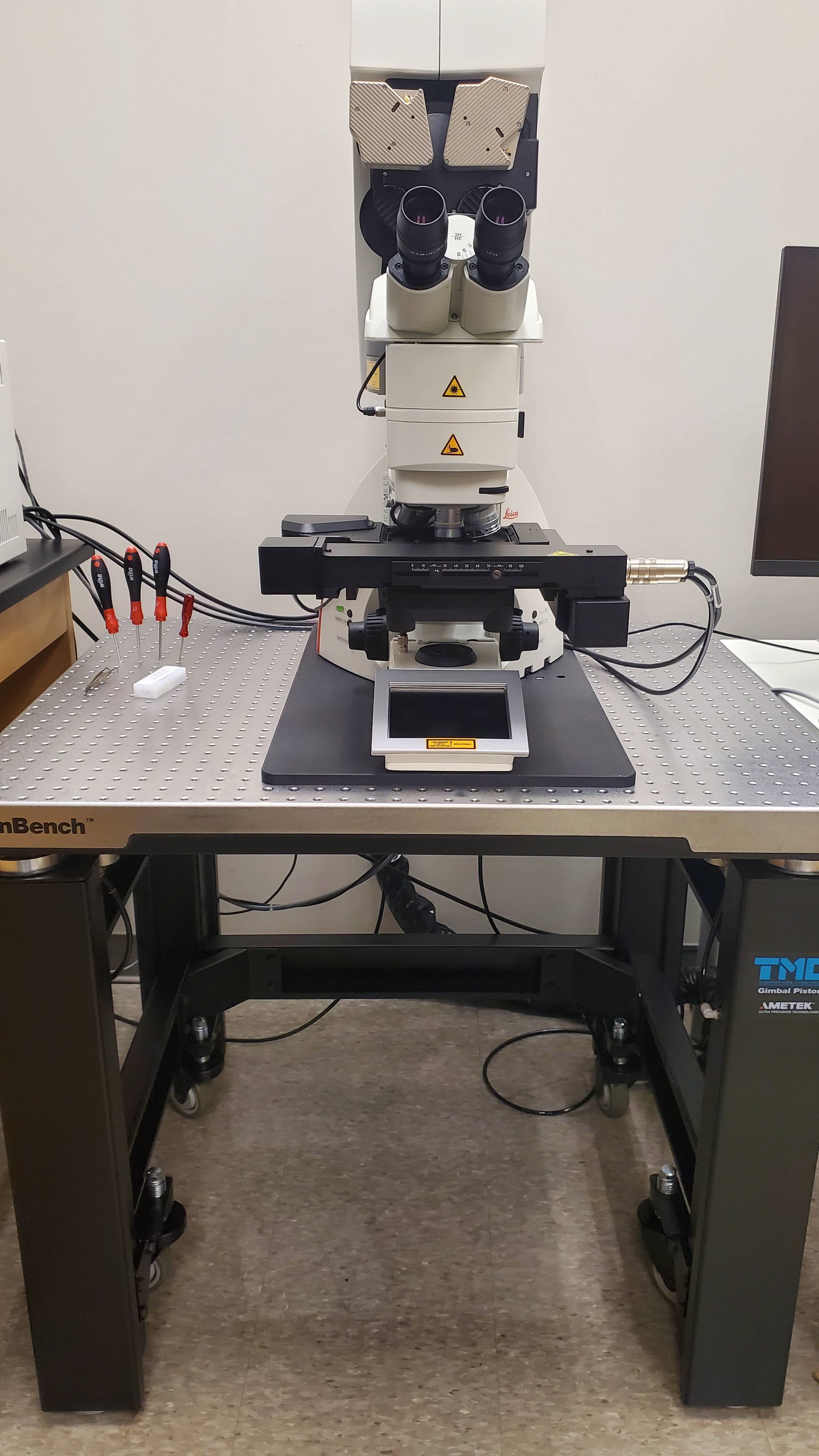 Confocal microscope